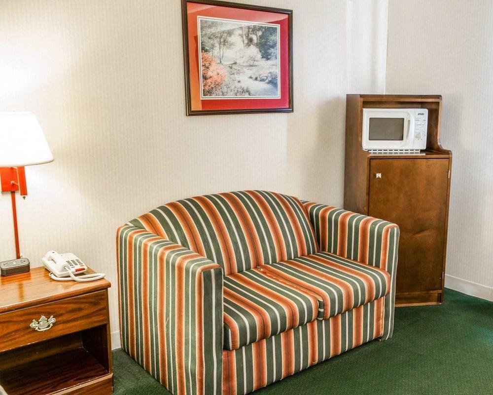 Quality Inn & Suites Lebanon I-65 Экстерьер фото
