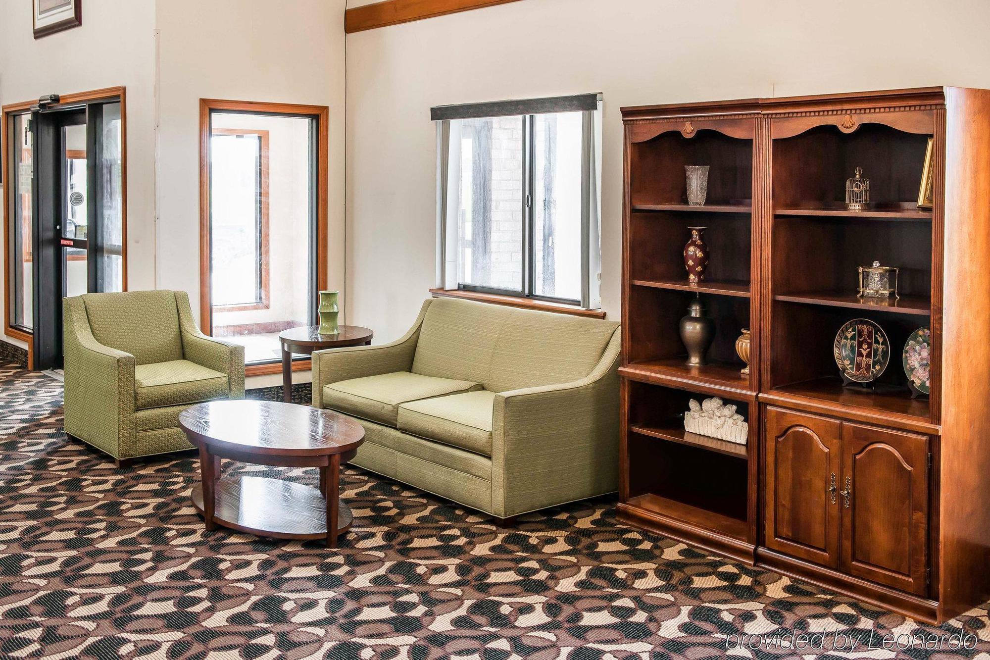 Quality Inn & Suites Lebanon I-65 Экстерьер фото