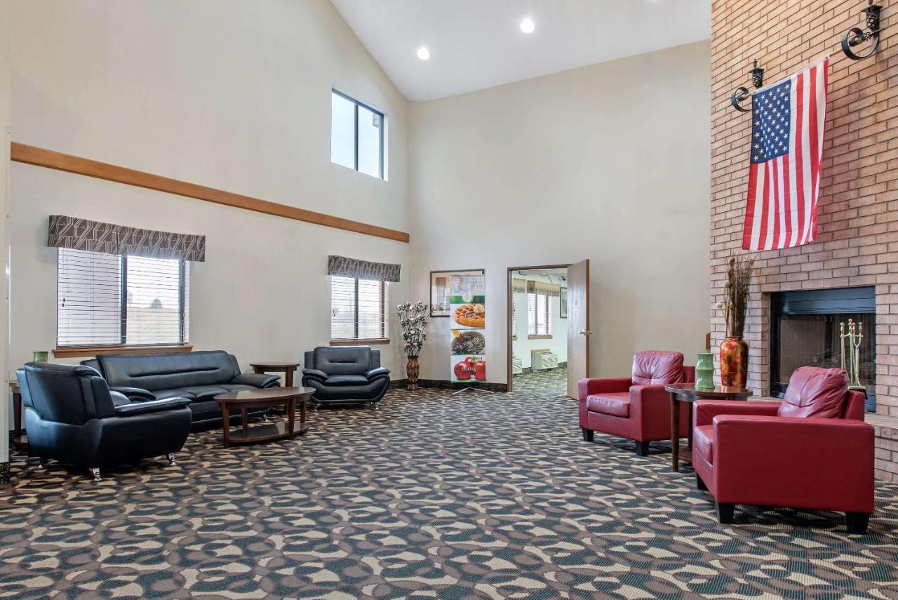 Quality Inn & Suites Lebanon I-65 Экстерьер фото