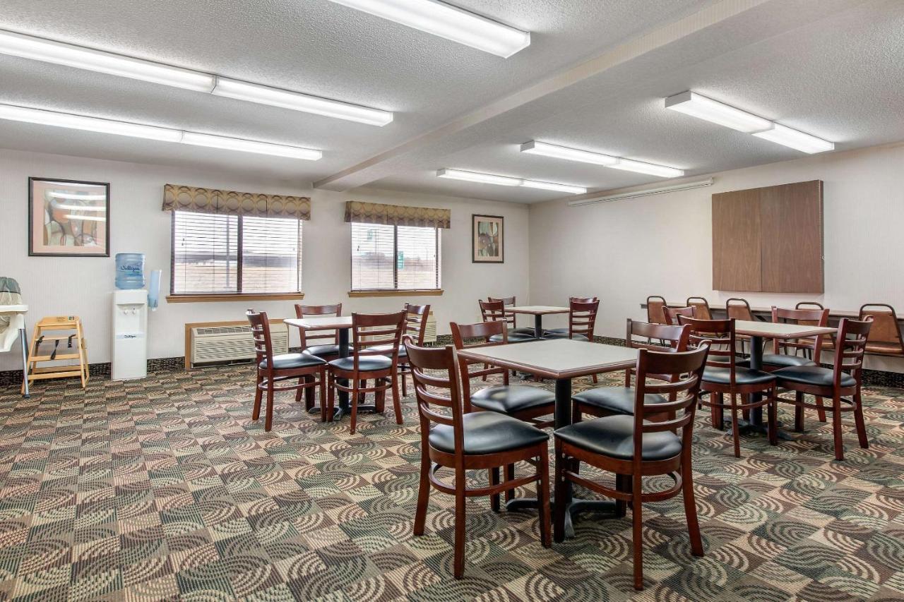 Quality Inn & Suites Lebanon I-65 Экстерьер фото